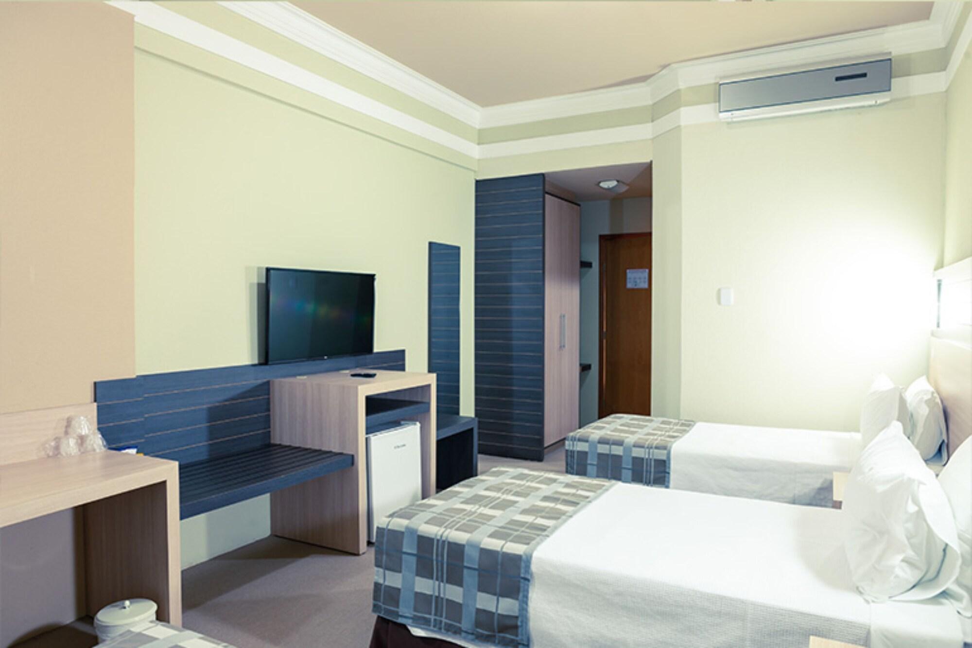 Hotel Executive Arapongas ภายนอก รูปภาพ